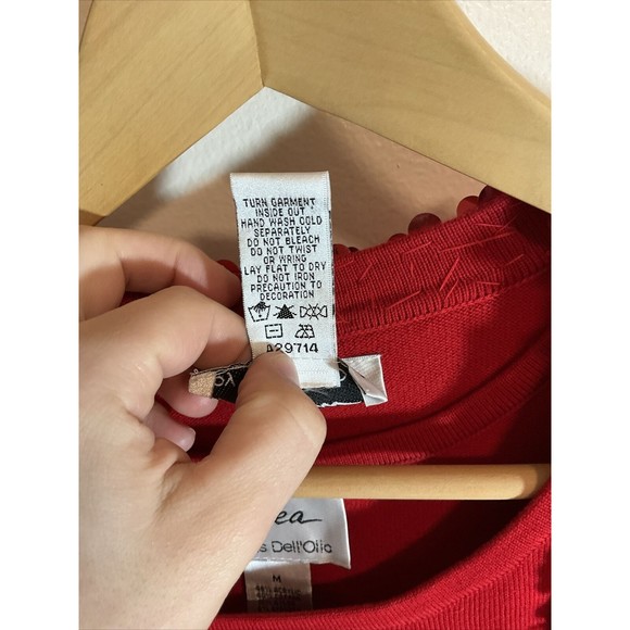 Linea Louis Dell’olio Women’s M Cardigan And Shirt Combo Red Sequin Art to Wear - Picture 5 of 12